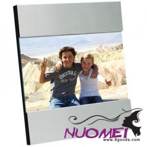 F0678 FINISH SILVER METAL PHOTO FRAME