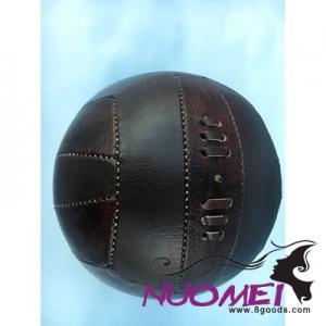 D0879 VINTAGE LEATHER FOOTBALL