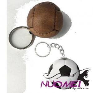 D0897 FOOTBALL KEYRING